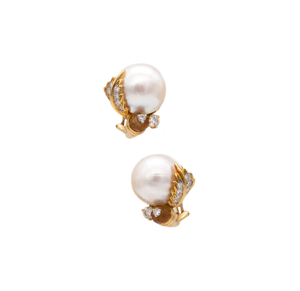 SEAMAN SCHEPPS 18 KT GOLD EARRINGS WITH 15 MM PEARLS AND VS DIAMONDS