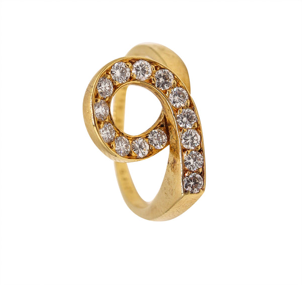 Van Cleefs & Arpels Paris Twisted Ring In 18Kt With 0.51 Cts In VVS Diamonds