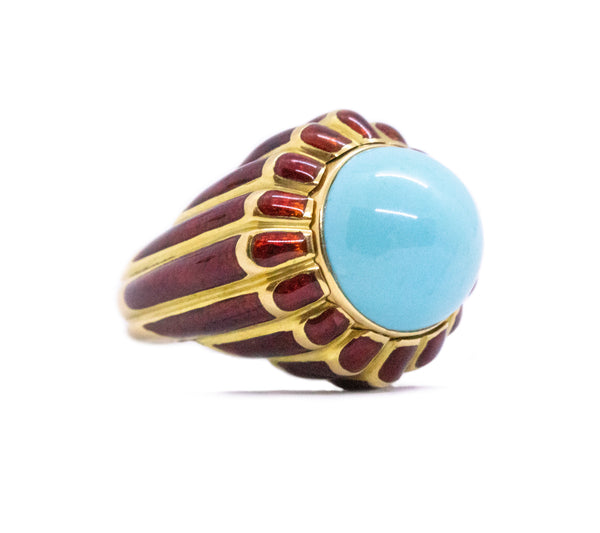 *David Webb 1970 New York Enameled cocktail ring in 18 kt gold with 35 cts Sleeping Beauty Turquoise