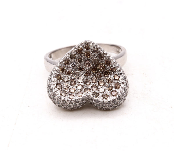 *Modern heart shaped ring in  8 kt white gold with 1.12 Cts of pave diamonds