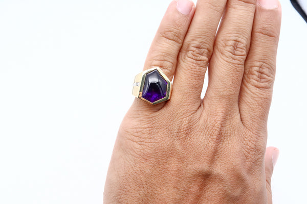 Modernist Asymmetric Ring In 18Kt Gold With 9.27 Cts In Diamonds And Amethyst