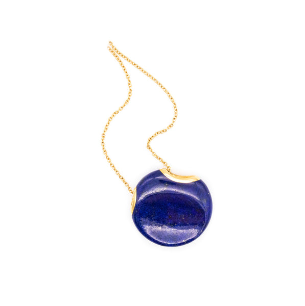 *Tiffany & Co. by Elsa Peretti Touchstone necklace in 18 kt yellow gold with lapis lazuli