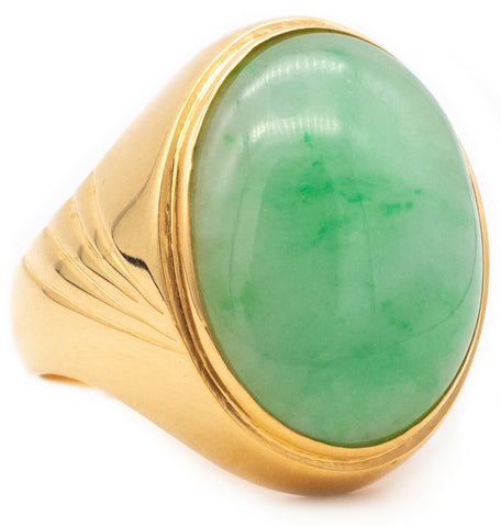 ART DECO SIGNET RING IN 18 KT YELLOW GOLD WITH NATURAL 9.07 Ctw GREEN JADEITE