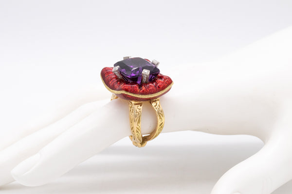 STEPHEN WEBSTER LONDON 18 KT GOLD SLOTH RING WITH ENAMEL & 13.56 Cts IN GEMSTONES