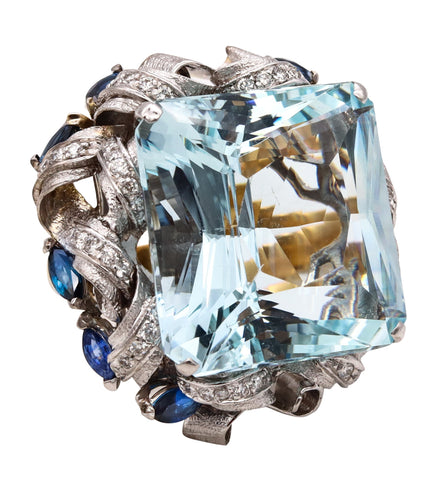 *Gia certified Mid-Century 1960 ring in18 kt gold with 50.81 Cts in aquamarine sapphires & diamonds