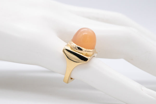 CARTIER 1970 DINH VAN GEOMETRIC RING IN 18 KT GOLD WITH 8.66 Cts CAT'S EYE MOONSTONE