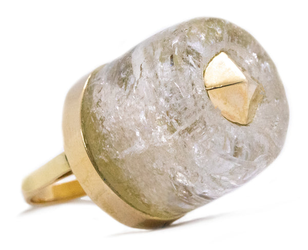 MODERNIST STUDIO DESIGN 18 KT RING WITH MASSIVE QUARTZ