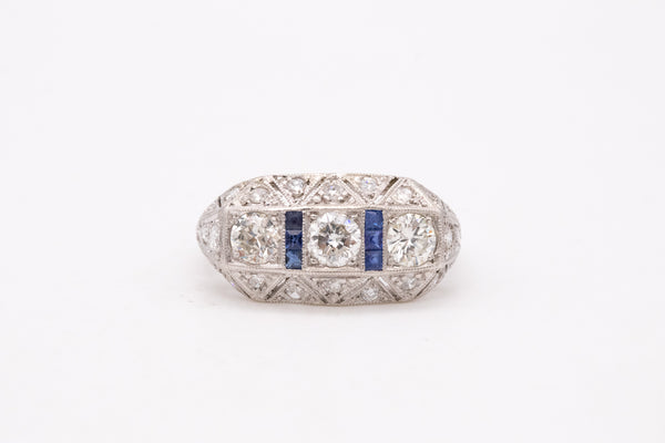 PLATINUM 1930 ART DECO BAND RING WITH 1.73 Cts OF DIAMONDS AND SAPPHIRES