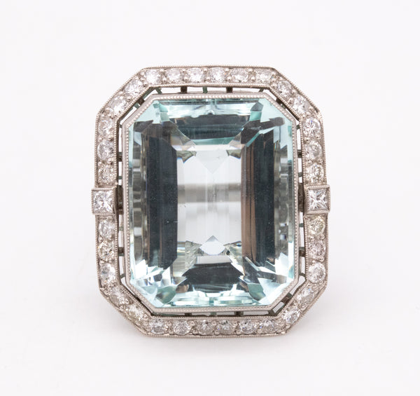 PLATINUM 1940 ART DECO COCKTAIL RING WITH 35.77 Cts IN DIAMONDS & AQUAMARINE