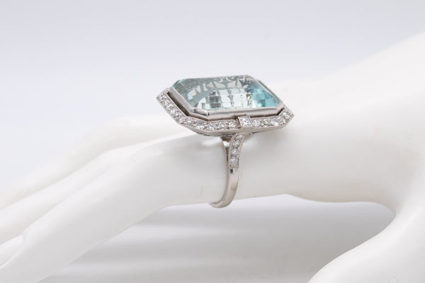 PLATINUM 1940 ART DECO COCKTAIL RING WITH 35.77 Cts IN DIAMONDS & AQUAMARINE