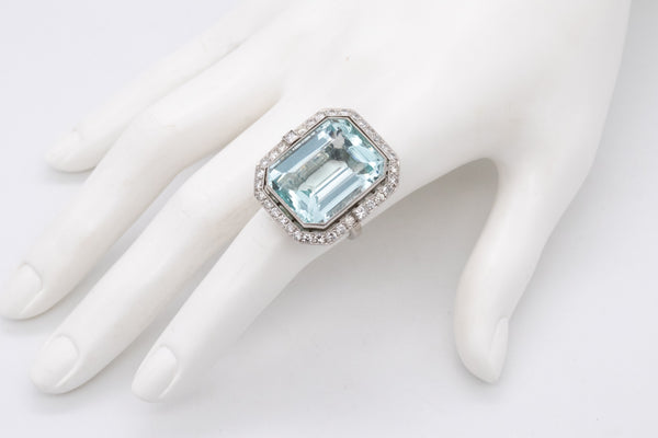 PLATINUM 1940 ART DECO COCKTAIL RING WITH 35.77 Cts IN DIAMONDS & AQUAMARINE