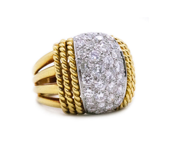 VAN CLEEF & ARPELS 18 KT GOLD AND PLATINUM RING WITH 2.52 Cts VVS DIAMONDS