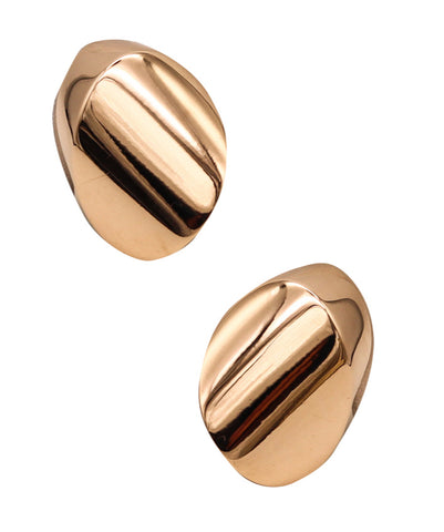 -Vhernier Modernist Sculptural Clip On Earrings In Solid 18Kt Yellow Gold