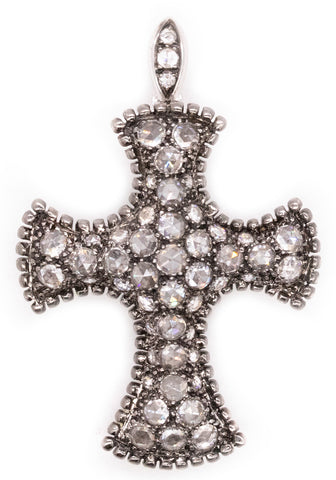 *Mouawad designer cross in 18 kt white gold with 1.29 Ctw in diamonds