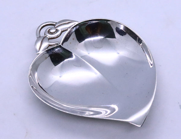 TIFFANY & Co. STERLING SILVER VINTAGE DISH