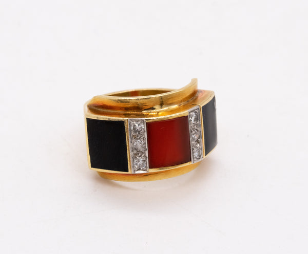 German 1970 Modernist Ring In 18Kt Yellow Gold With Diamonds Carnelian And Onyx