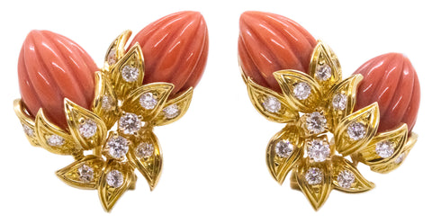 ELEGANT CORAL 18 KT YELLOW GOLD EARRINGS WITH 1.35 Cts DIAMONDS