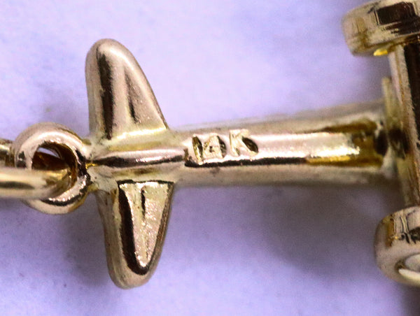 CUTE 14 KT GOLD CHARM PENDANT OF AN AIRPLANE