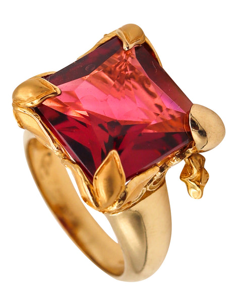 Carrera & Carrera Sculptural Cocktail Ring In 18Kt Gold With 9.24 Cts Pink Tourmaline