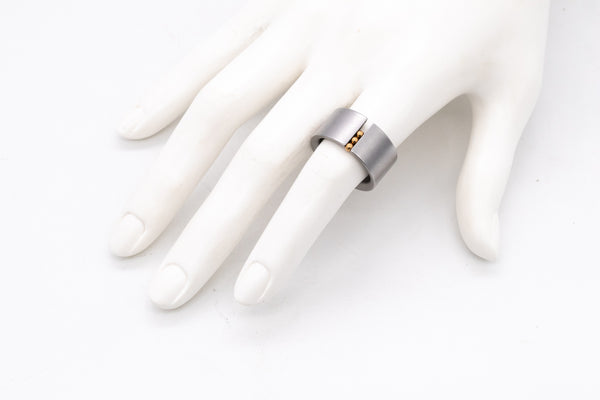 NIESSING KINETIC ABAKUS RING IN STAINLESS STEEL AND 18 KT YELLOW GOLD