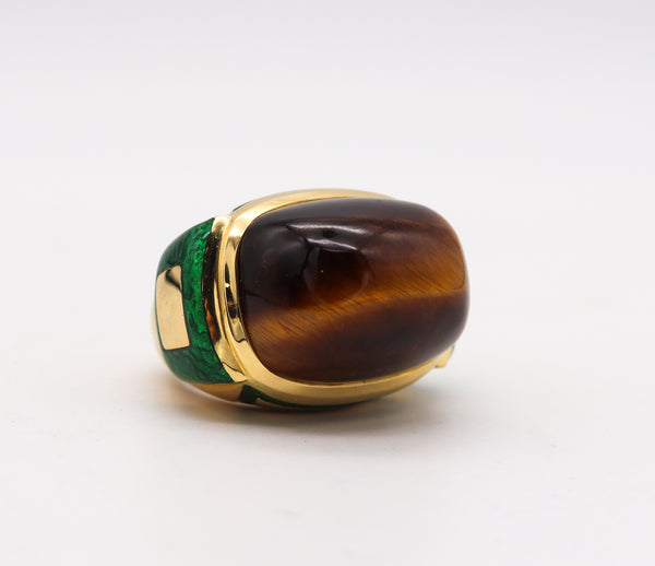 -David Webb 1970 Vintage Cocktail Ring In 18Kt Yellow Gold With Tiger Eye Quartz