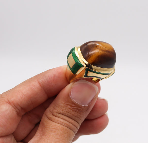 -David Webb 1970 Vintage Cocktail Ring In 18Kt Yellow Gold With Tiger Eye Quartz