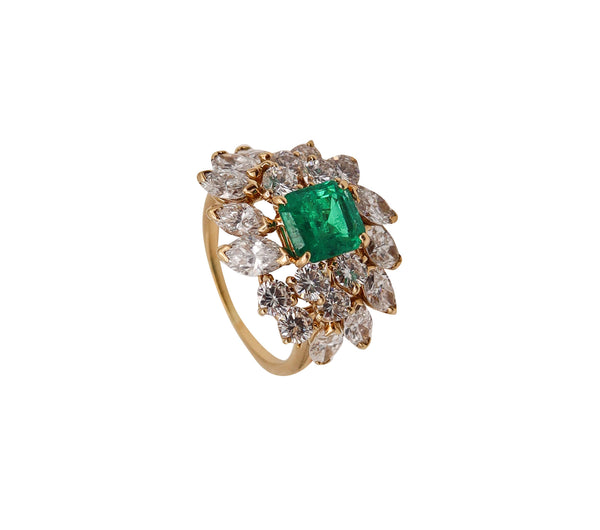 Cluster Cocktail Ring In 18Kt Yellow Gold With 5.58 Ctw In Colombian Emerald And Diamonds