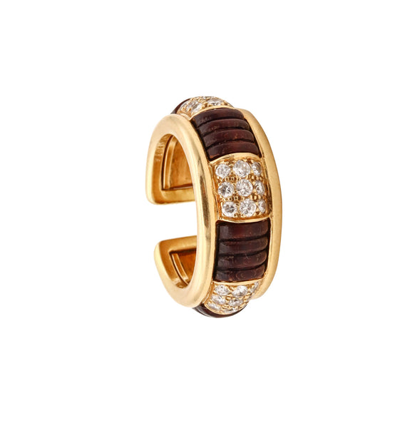 *Boucheron Paris Convertible Pluriel ring in 18 kt gold with VS diamonds wood & coral