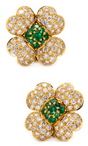 MODERN FLOWERS EARRINGS IN 18 KT GOLD WITH 3.12 Ctw IN VS DIAMONDS AND EMERALDS