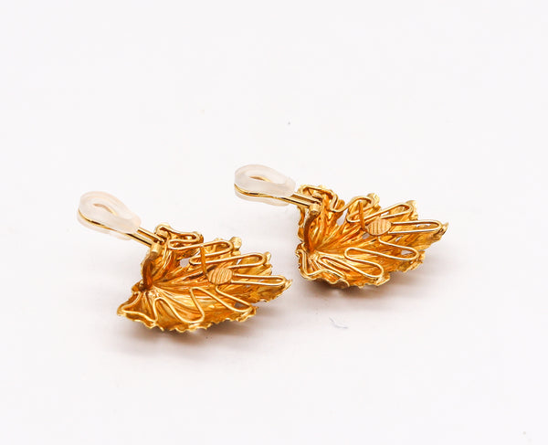 -Mario Buccellati 1970 Oversized Leafs Clips Earrings In Textured 18Kt Yellow Gold