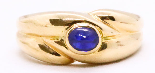 VAN CLEEF & ARPELS VCA 18 KT GOLD KASHMIR SAPPHIRE RING