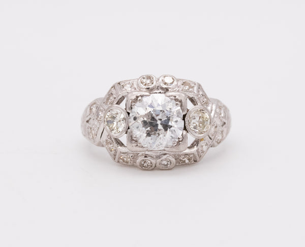 ART DECO ANTIQUE 1930'S PLATINUM ENGAGEMENT RING WITH 2.15 Ctw IN DIAMONDS