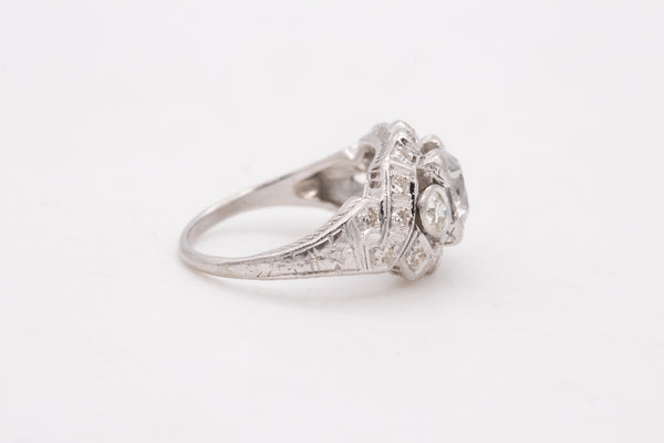 ART DECO ANTIQUE 1930'S PLATINUM ENGAGEMENT RING WITH 2.15 Ctw IN DIAMONDS