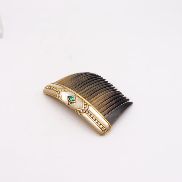 -Chaumet London 1968 Hair Comb In 18Kt Gold With 2.32 Ctw In Diamonds And Emerald
