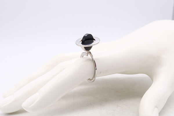 *Pierre Cardin Paris by Dinh Van sculptural spatial ring in 18 kt white gold with round onyx