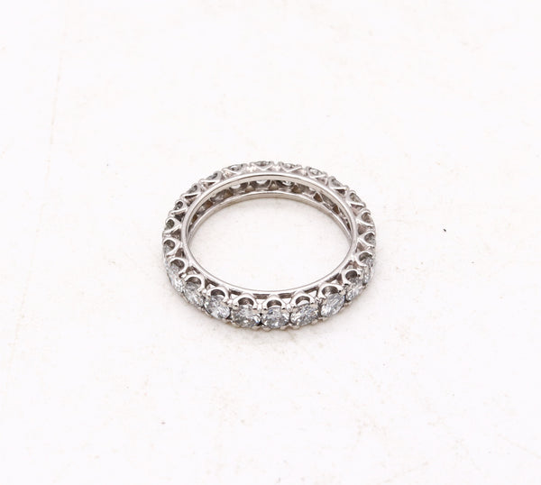 *Eternity classic Band ring in .950 platinum with 2.20 Cts of natural 10 pointers white diamonds