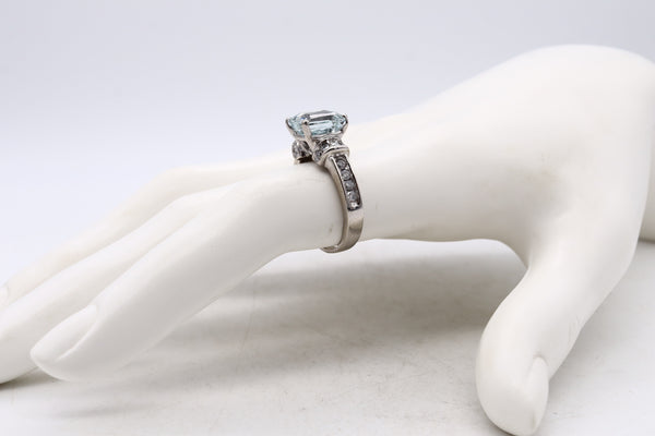 (S)Classic Cocktail Ring In 14Kt White Gold With 3.61 Ctw In Aquamarine And Diamonds