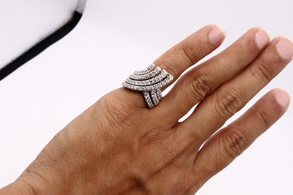 *Salavetti Milano cocktail ring in 18 kt white gold with 4.08 Cts in VS-1 round Diamonds