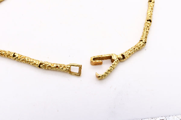 *Peter Lindeman 1970 New York rare Textured fancy chain is solid 18 kt yellow gold