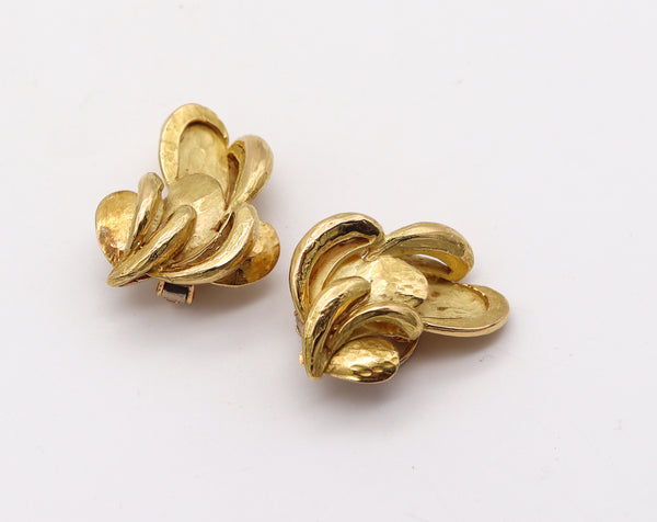 -Chaumet Paris 1970 Retro Modernist Clip On Earrings In 18Kt Yellow Gold