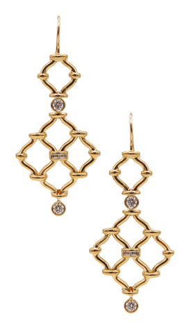 -Verdura Milan Iconic Kensington Drop Earrings In 18Kt Gold With 1.06 Ctw Diamonds