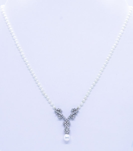 ART DECO NECKLACE WITH DIAMONDS AND PEARLS