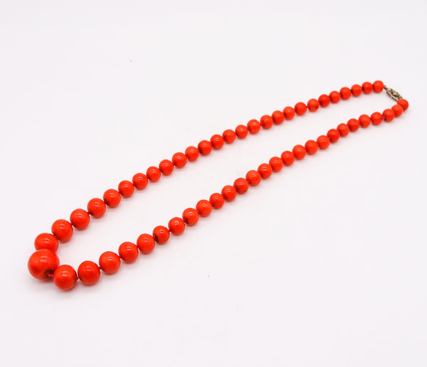 -Italian Art Deco 1930 Graduated Coral Beads Necklace Mount In 18Kt Yellow Gold