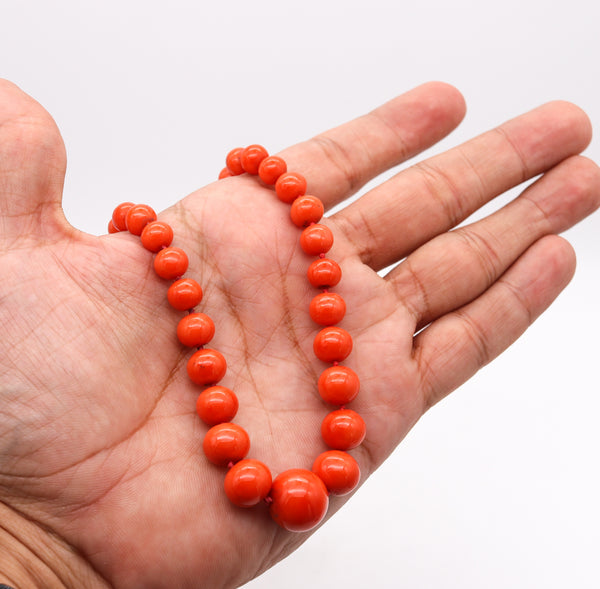 -Italian Art Deco 1930 Graduated Coral Beads Necklace Mount In 18Kt Yellow Gold