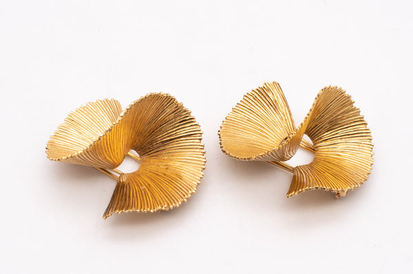 Tiffany Co By George Schuler 1940 Pair Of Retro Clips Brooches In 14Kt Yellow Gold