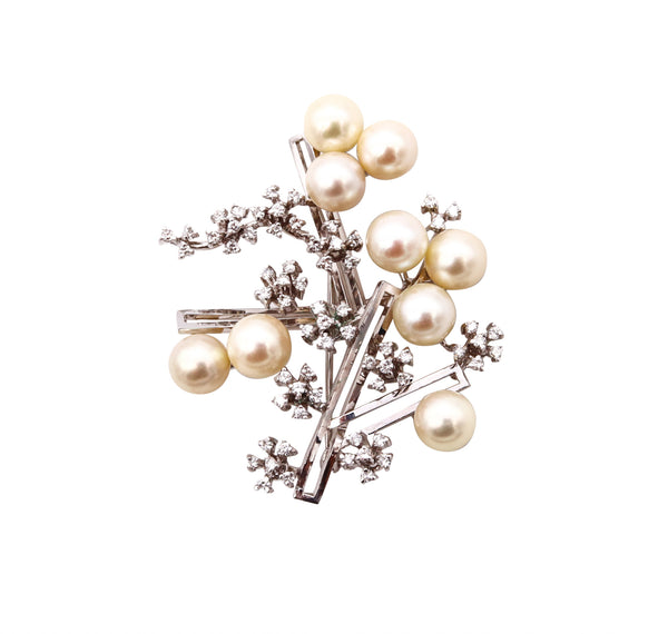 *Modernist geometric retro brooch in 18 kt white gold with 1.98 Cts in Diamonds and Akoya pearls