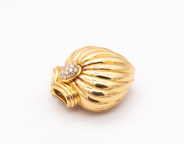 BOUCHERON Paris Jaipur Pendant Brooch In 18Kt Yellow Gold With VVS Diamonds