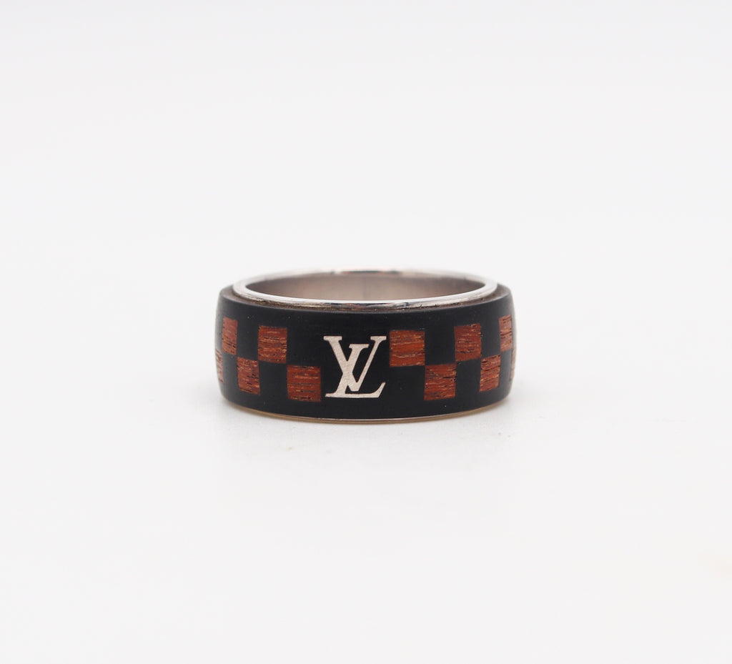 Louis Vuitton Paris Modern Checkerboard Ring In Sterling Silver With –  Treasure Fine Jewelry