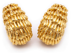 David Webb 1970 New York Clips Earrings In Textured 18Kt Yellow Gold