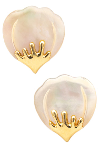 *Tiffany & Co. by Angela Cummings Petals earrings in 18 kt yellow gold with white nacre